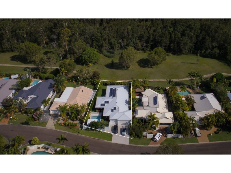 27 Aquamarine Cct, Noosa Waters QLD 4566