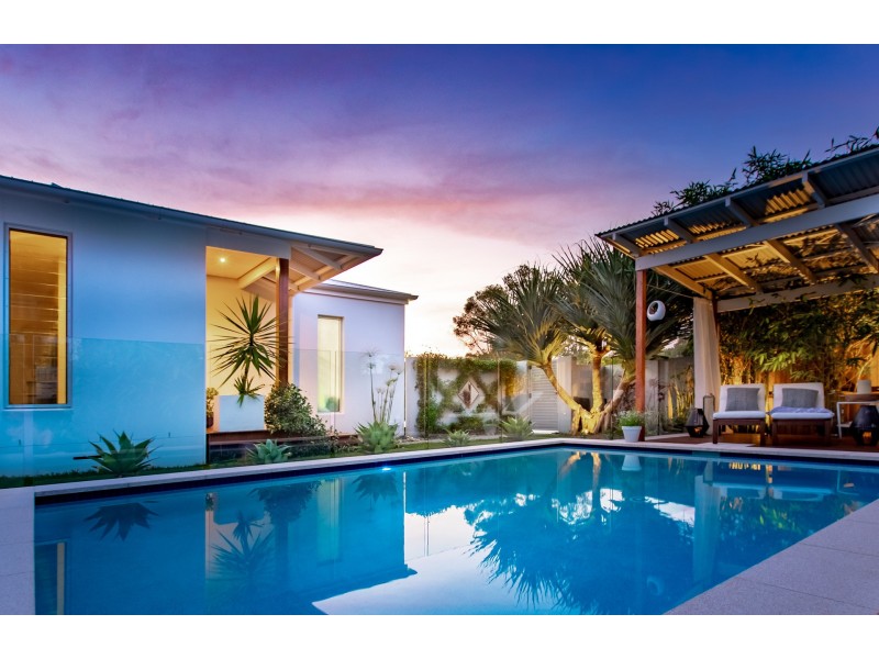 27 Aquamarine Cct, Noosa Waters QLD 4566