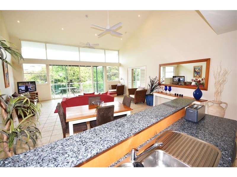 8/28 Duke Street, Sunshine Beach QLD 4567