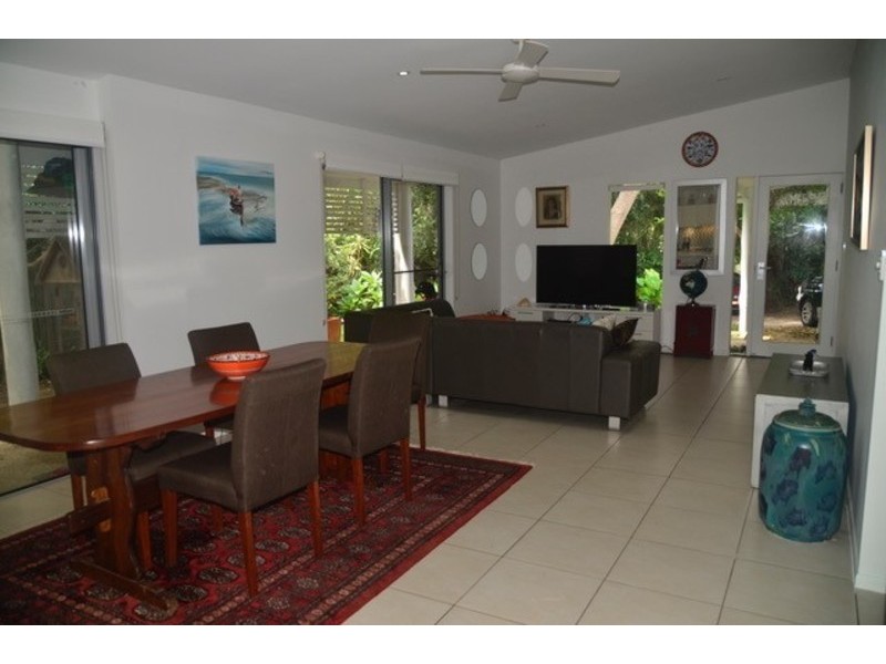 21 Coral Tree Avenue, Noosa Heads QLD 4567