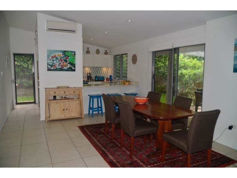 21 Coral Tree Avenue, Noosa Heads QLD 4567
