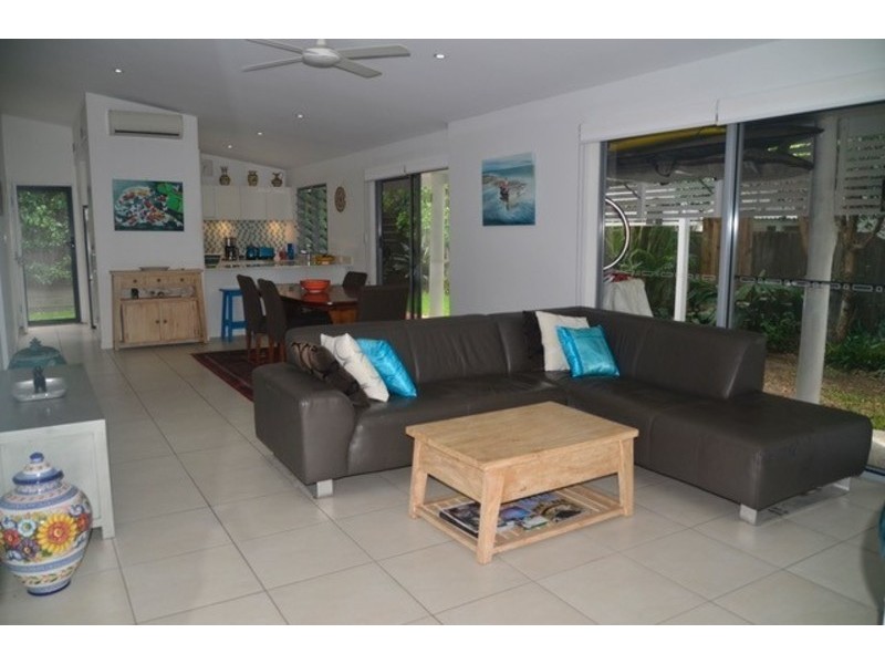 21 Coral Tree Avenue, Noosa Heads QLD 4567
