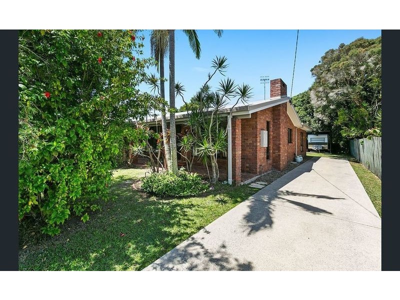 4 Hillcrest Avenue, Tewantin QLD 4565