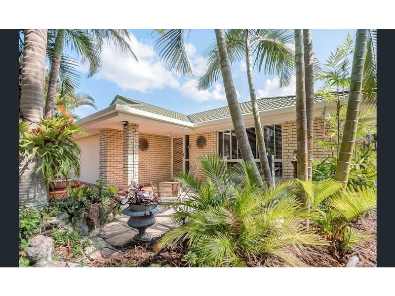 100 Furness Drive, Tewantin QLD 4565