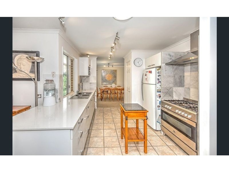 100 Furness Drive, Tewantin QLD 4565