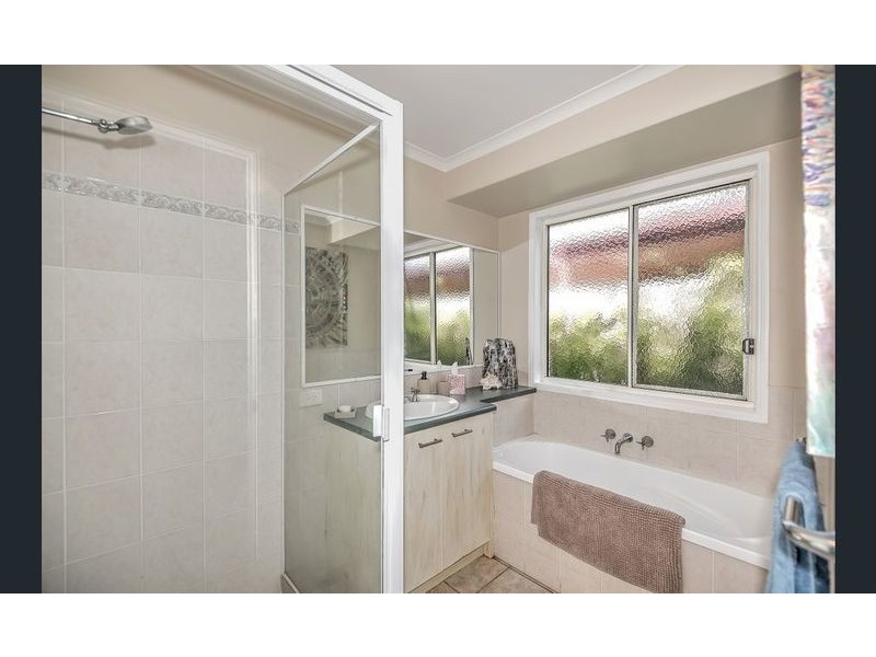 100 Furness Drive, Tewantin QLD 4565
