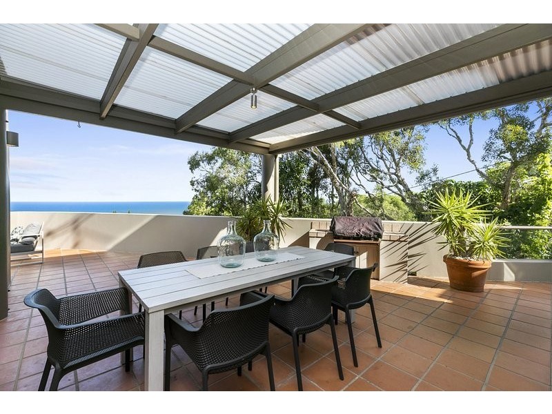 27 Seaview Tce, Sunshine Beach QLD 4567