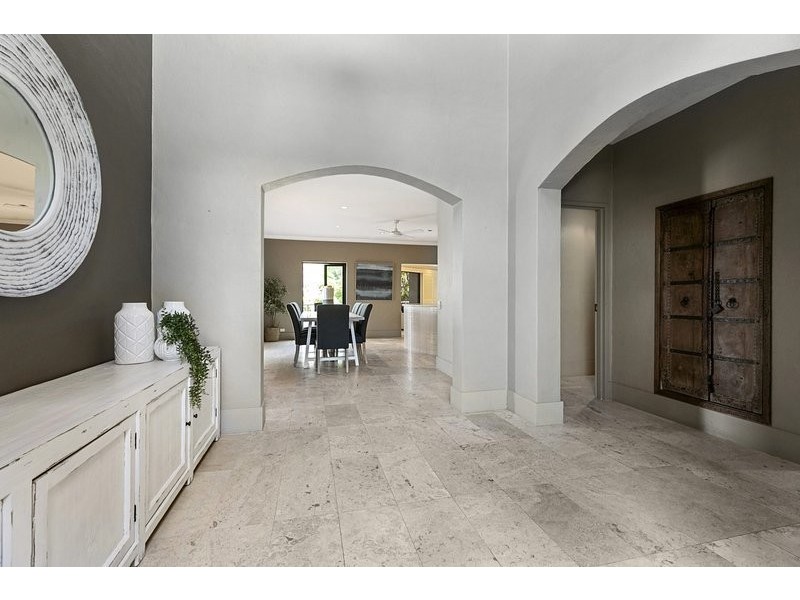27 Seaview Tce, Sunshine Beach QLD 4567