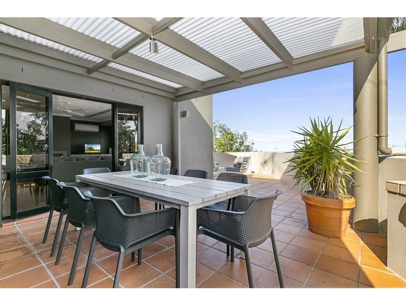 27 Seaview Tce, Sunshine Beach QLD 4567