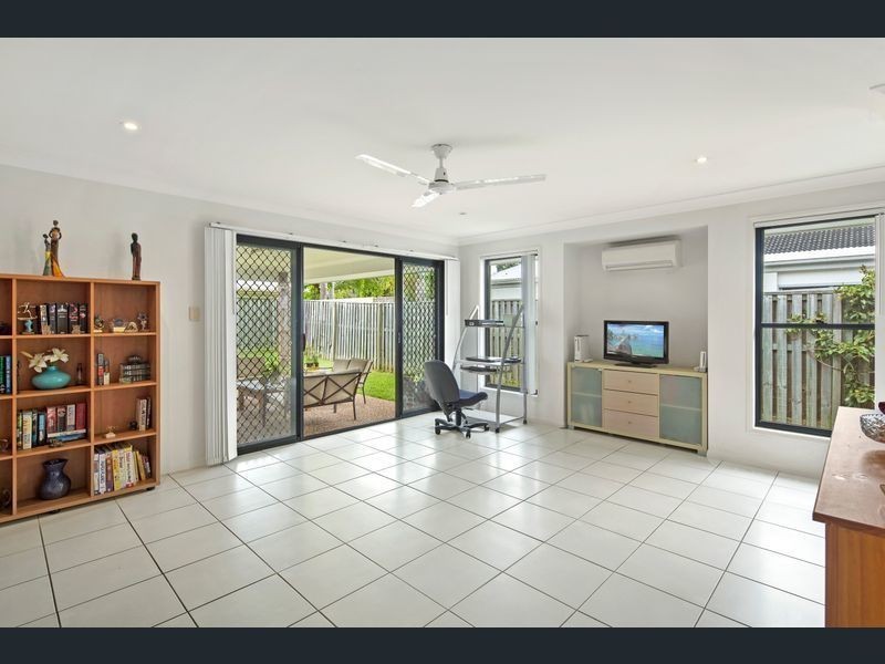 11 Thomson Place, Peregian Springs QLD 4573