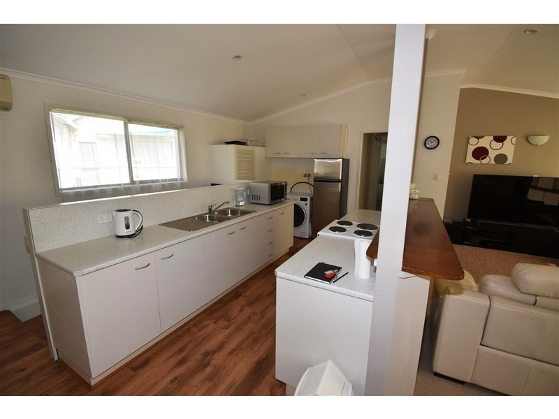 2/50 Elizabeth Street, Noosaville QLD 4566