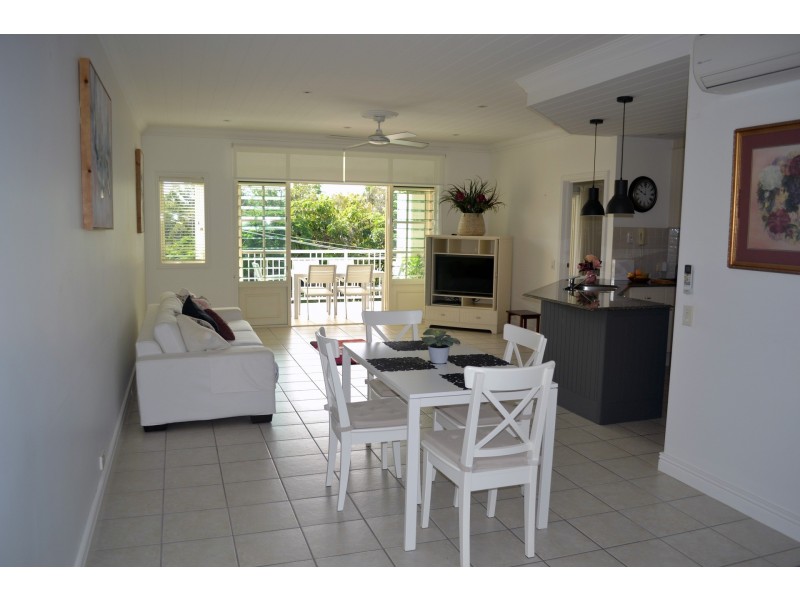 6/19 Russell Street, Noosaville QLD 4566