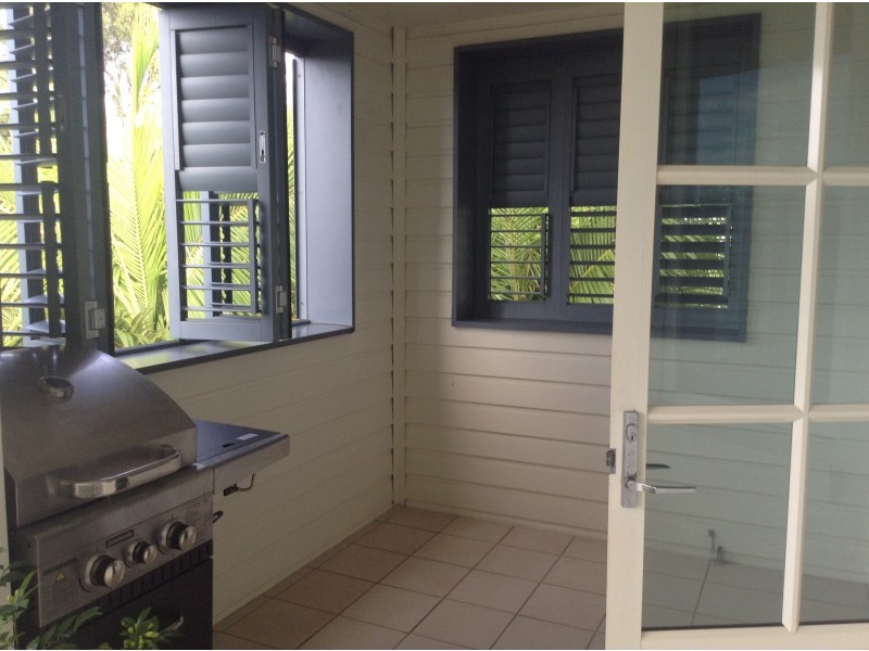 6/19 Russell Street, Noosaville QLD 4566