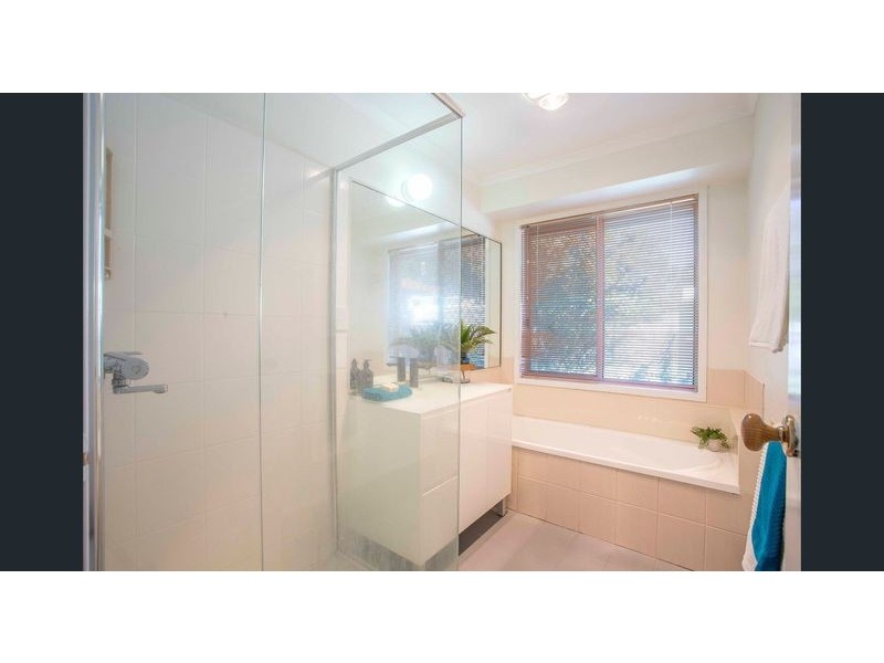 11 Maple Ave, Tewantin QLD 4565