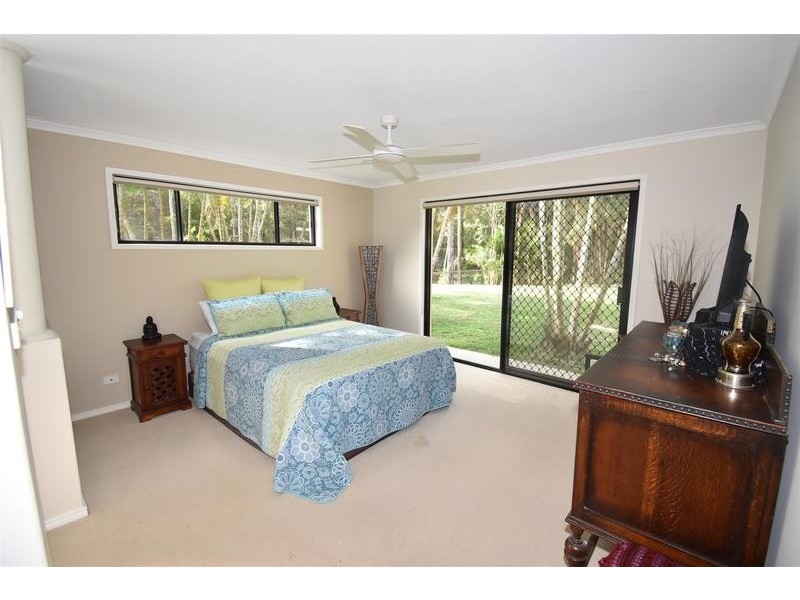 26 Kingsgate Drive, Tinbeerwah QLD 4563