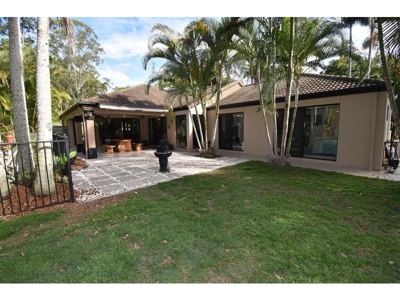 26 Kingsgate Drive, Tinbeerwah QLD 4563