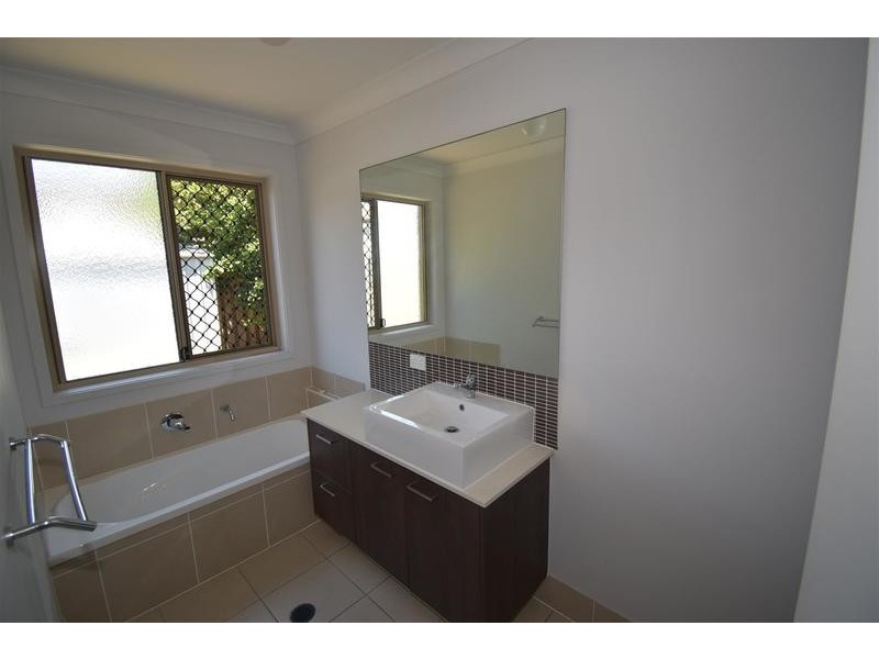 4 Kingmill Circ, Peregian Springs QLD 4573