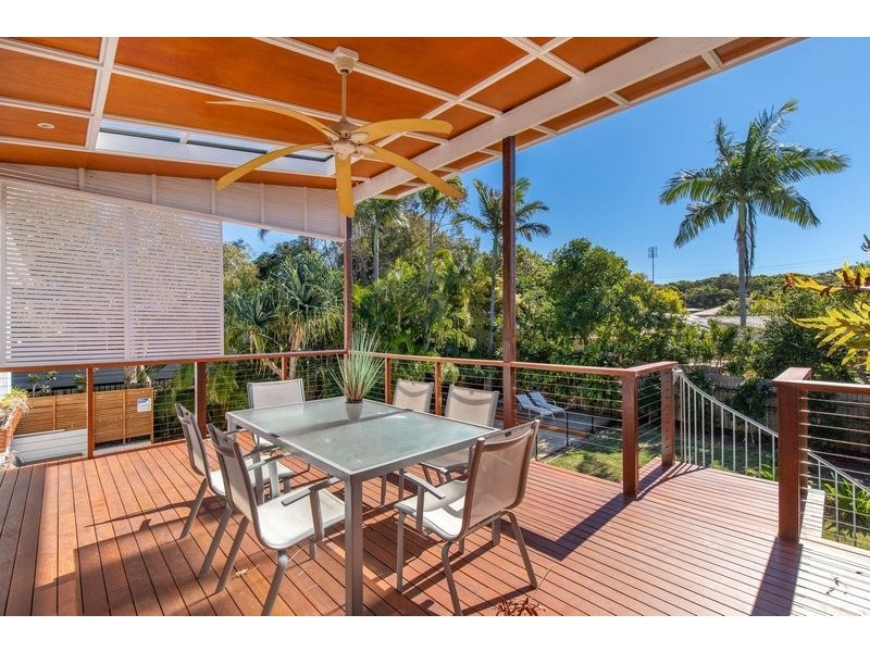 20 Ray Street, Sunshine Beach QLD 4567