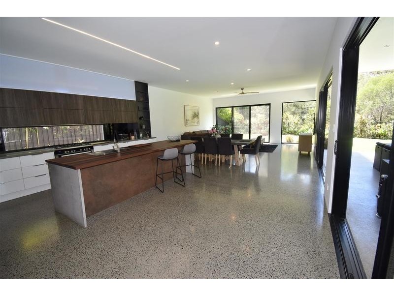 10 Azolla Circuit, Noosaville QLD 4566