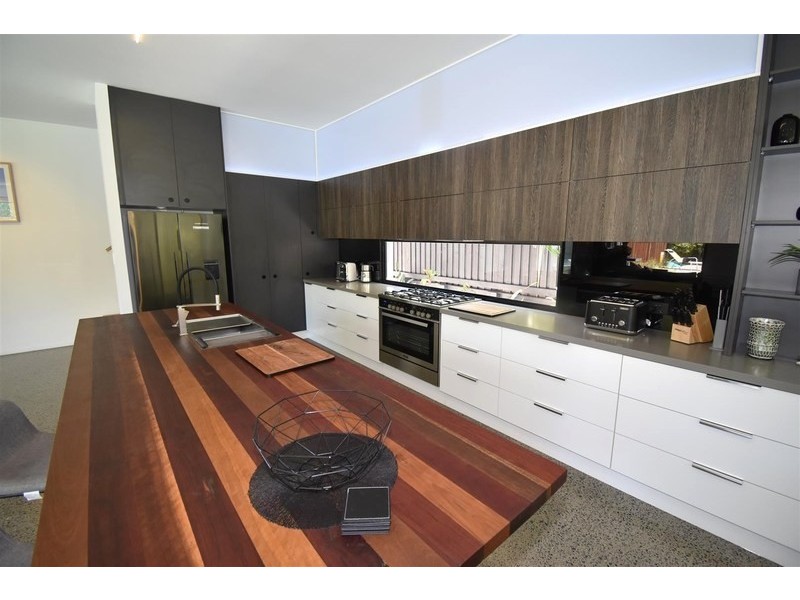 10 Azolla Circuit, Noosaville QLD 4566