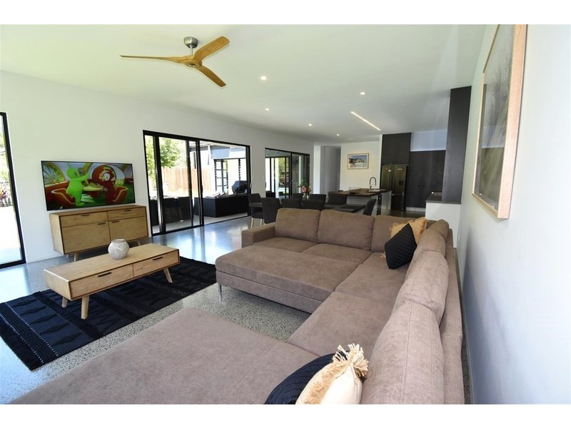 10 Azolla Circuit, Noosaville QLD 4566