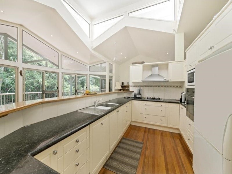 11 Griffith Ave, Tewantin QLD 4565