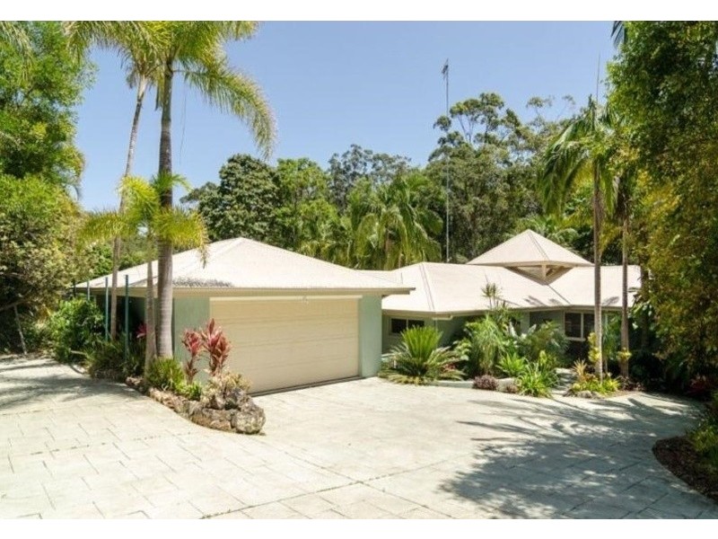 11 Griffith Ave, Tewantin QLD 4565