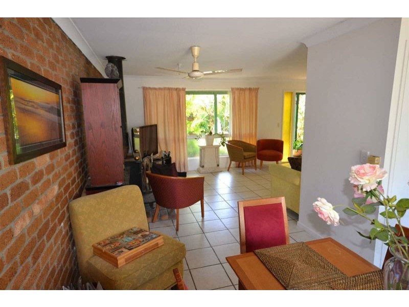 11 Tait Street, Tewantin QLD 4565