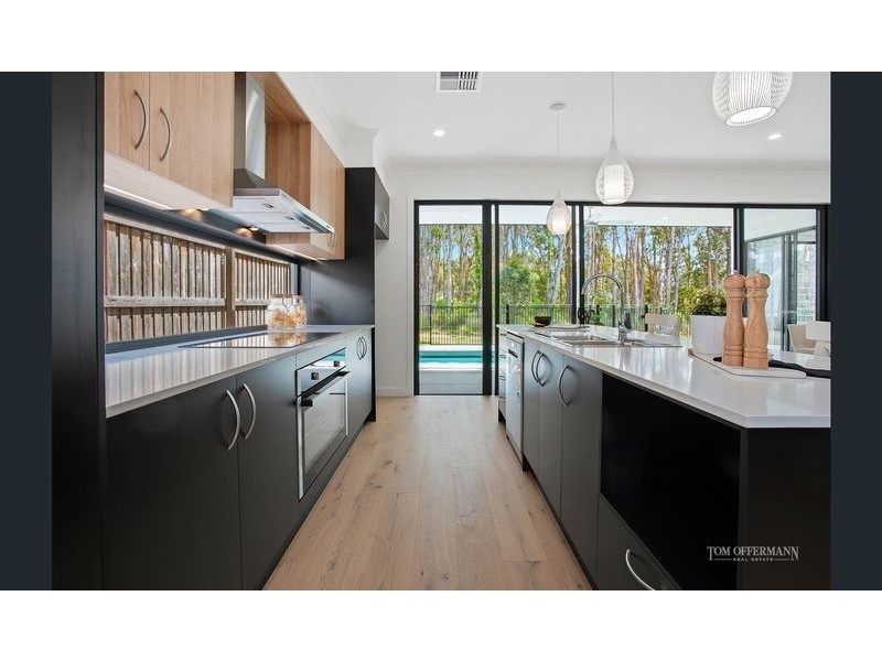 160 Balgownie Drive, Peregian Springs QLD 4573