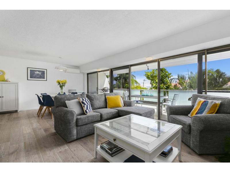 11/6 Edgar Bennett ave, Noosa Heads QLD 4567