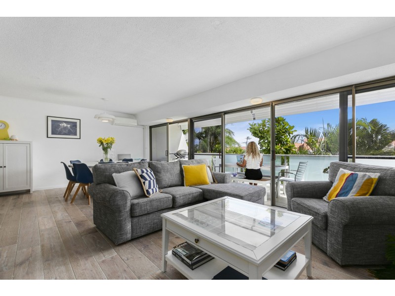 11/6 Edgar Bennett ave, Noosa Heads QLD 4567