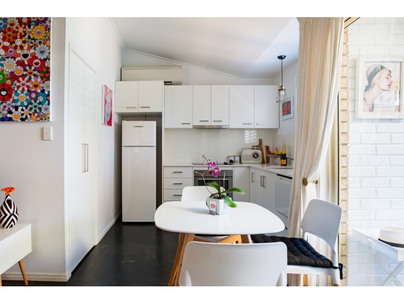 1/3 Sylvia Sreet, Noosaville QLD 4566