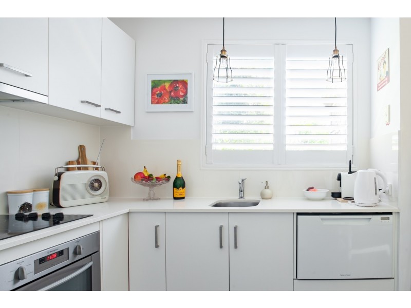 1/3 Sylvia Sreet, Noosaville QLD 4566