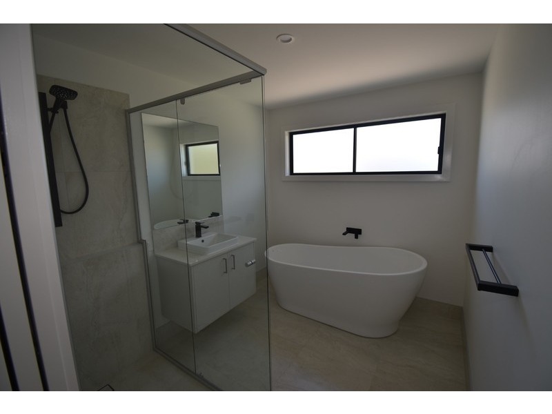 154 Balgownie Drive, Peregian Springs QLD 4573