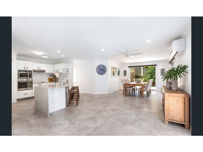 6 Mizzen Crt, Noosa Waters QLD 4566