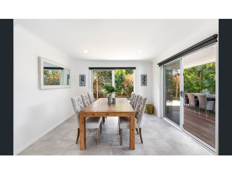 6 Mizzen Crt, Noosa Waters QLD 4566