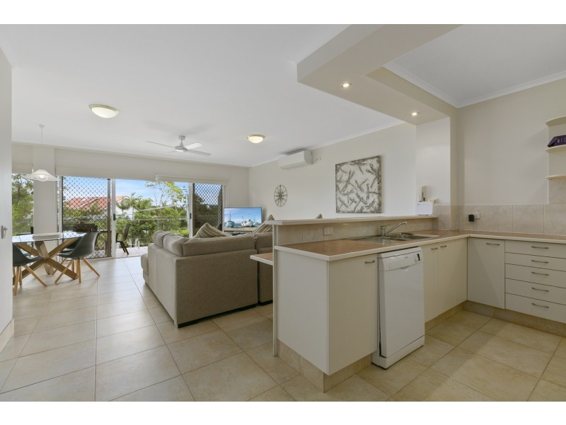 6/16-18 Edgar Bennett Ave, Noosa Heads QLD 4567