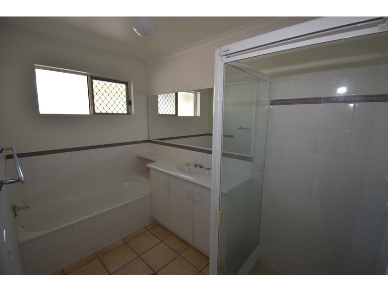 16 Twilight Street, Sunrise Beach QLD 4567