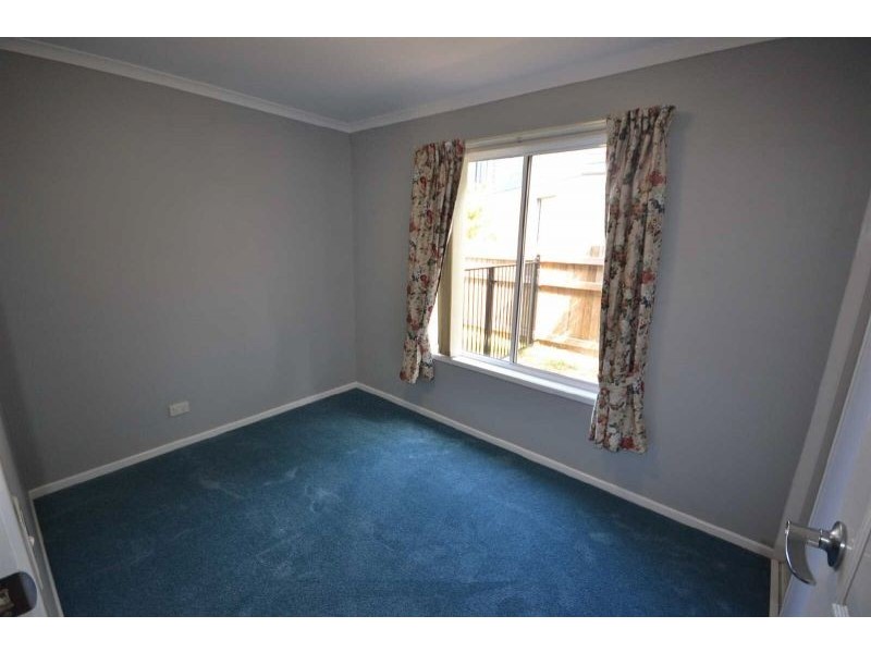 2/11 Ventura Street, Sunrise Beach QLD 4567