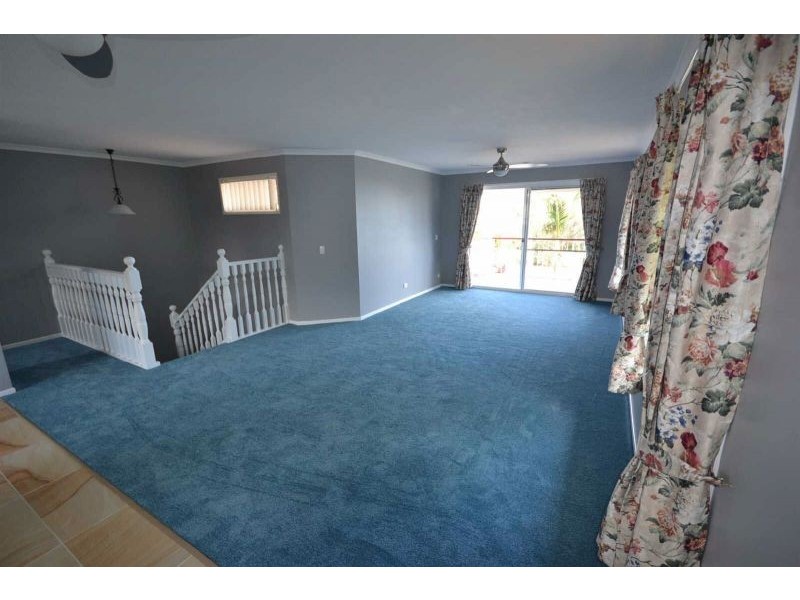 2/11 Ventura Street, Sunrise Beach QLD 4567