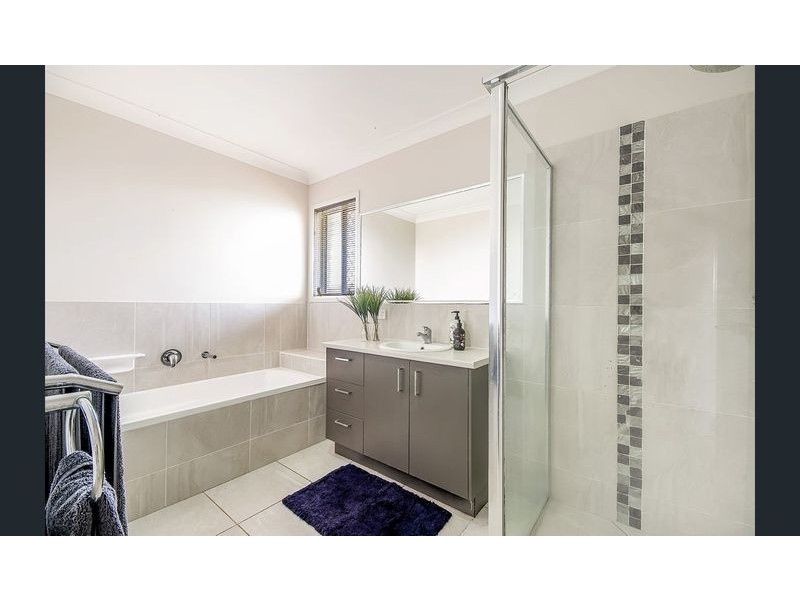 36 Morinda Circ, Noosaville QLD 4566