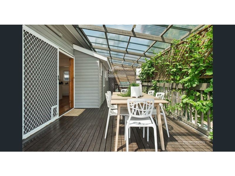 4 Sydney Street, Tewantin QLD 4565