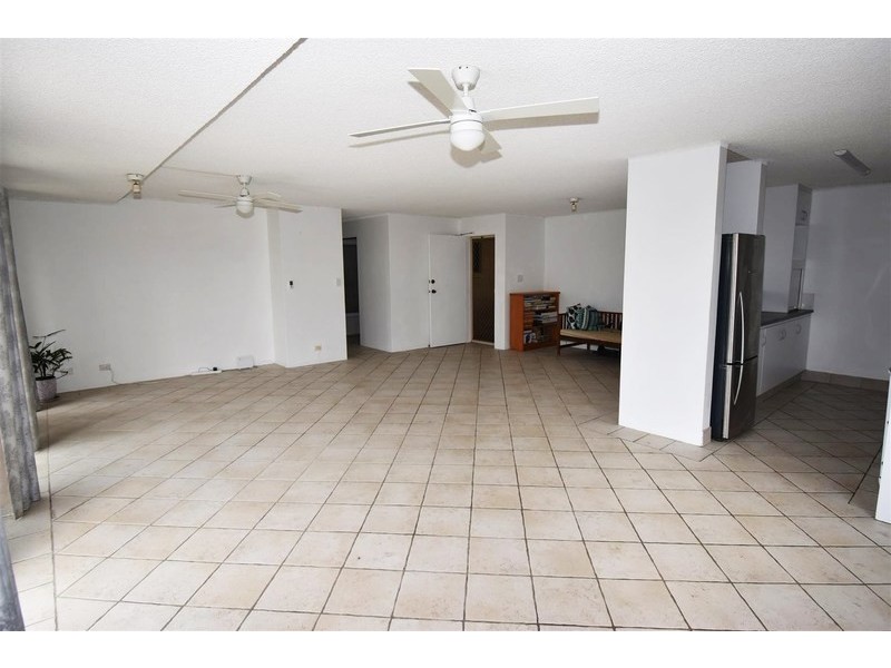 1/24 Ventura Street, Sunrise Beach QLD 4567