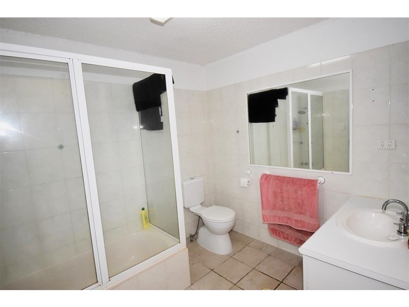 1/24 Ventura Street, Sunrise Beach QLD 4567