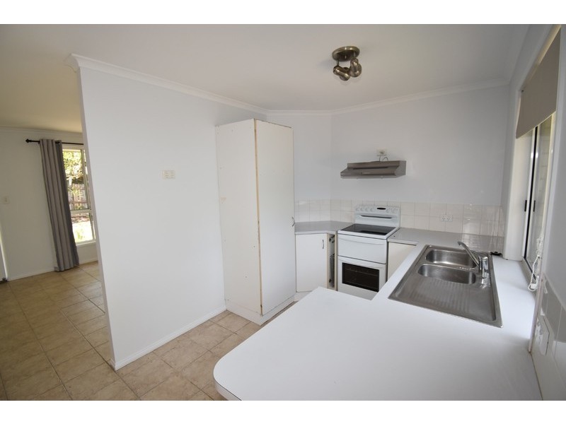 28 Victory Crescent, Sunrise Beach QLD 4567