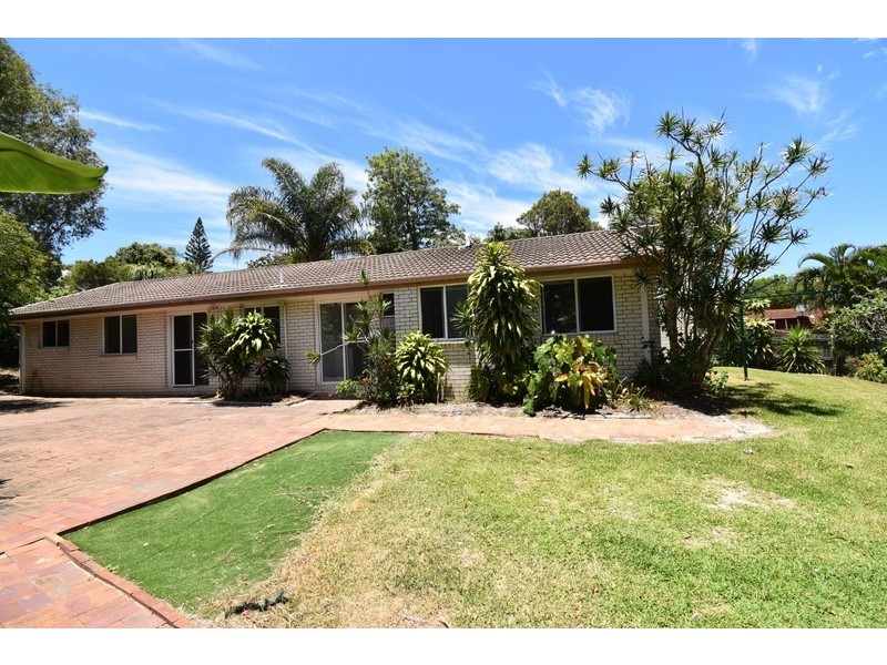 28 Victory Crescent, Sunrise Beach QLD 4567