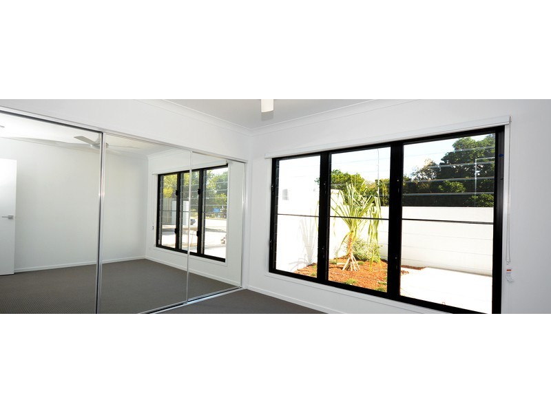 3/42 Poinciana Ave, Tewantin QLD 4565