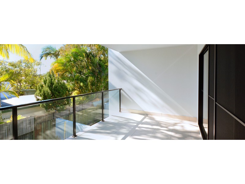 3/42 Poinciana Ave, Tewantin QLD 4565