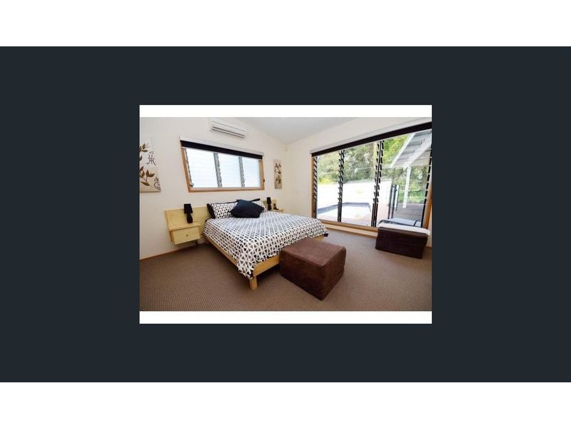 27 Creek Rd, Noosaville QLD 4566