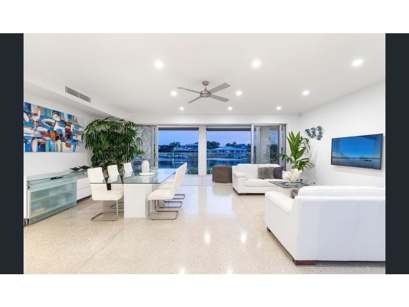 13 Waterside Court, Noosa Waters QLD 4566